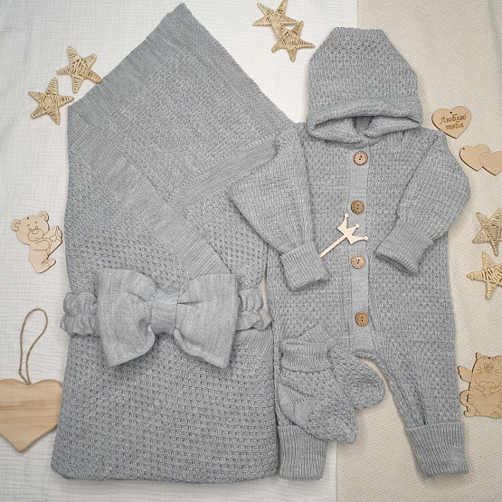 КВ-102 Вязанный комплект на выписку.  Серый