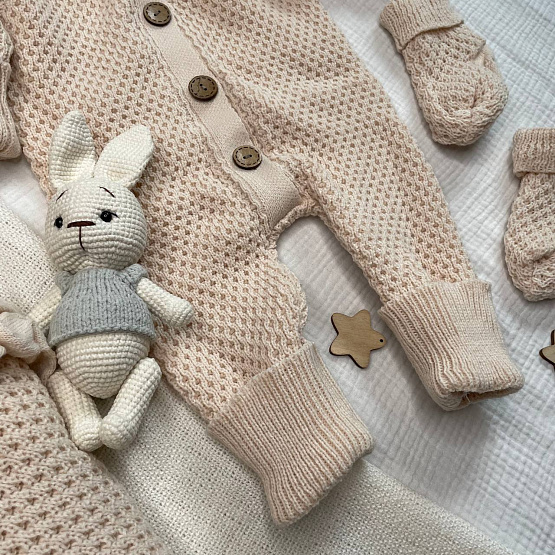 КВ-102 Вязаный комплект на выписку. Бежевый