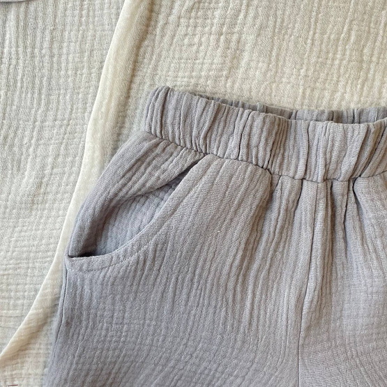 К-509 костюм из муслина двухцветный. Серый