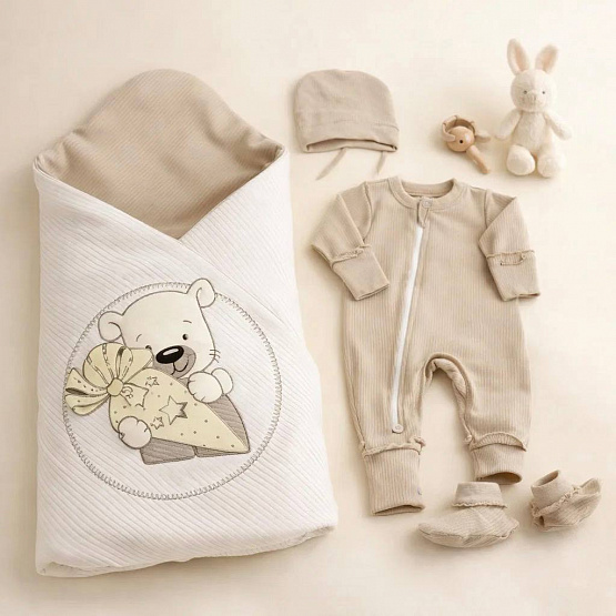 531 Комплект на выписку Мишка сладкоежка