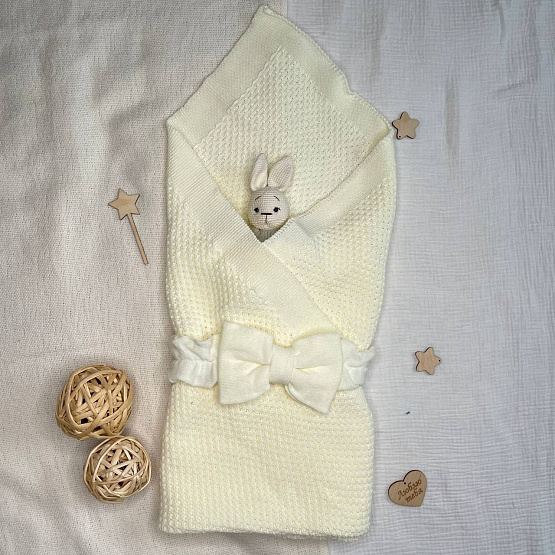 КВ-102 Вязаный комплект на выписку. Молочный