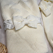 КВ-102 Вязаный комплект на выписку. Молочный